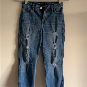 Hollister high rise boyfriend distressed jeans